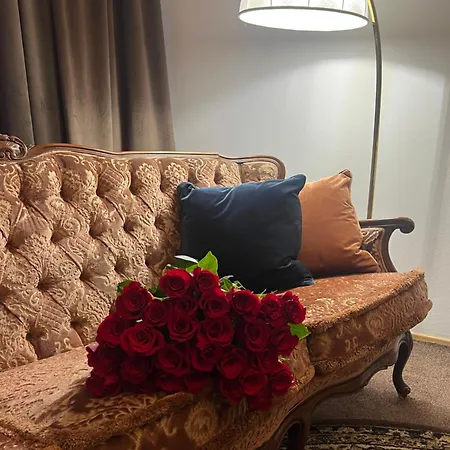 Csaky Palace 1 Apartment *
